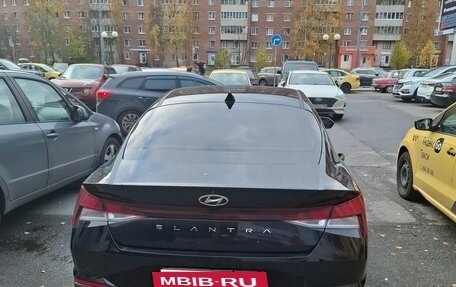 Hyundai Elantra VI рестайлинг, 2020 год, 1 630 000 рублей, 3 фотография