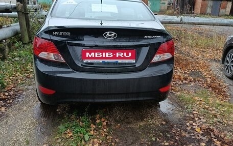 Hyundai Solaris II рестайлинг, 2013 год, 890 000 рублей, 11 фотография