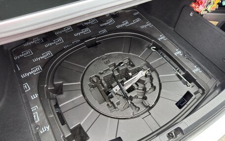 Toyota Camry, 2021 год, 2 800 000 рублей, 23 фотография