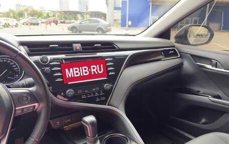 Toyota Camry, 2021 год, 2 800 000 рублей, 21 фотография