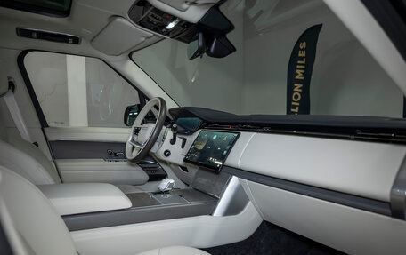 Land Rover Range Rover IV рестайлинг, 2023 год, 28 990 000 рублей, 22 фотография