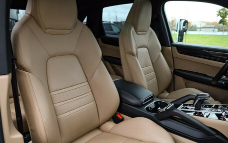 Porsche Cayenne III, 2021 год, 8 430 000 рублей, 27 фотография