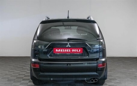 Mitsubishi Outlander III рестайлинг 3, 2008 год, 916 000 рублей, 6 фотография