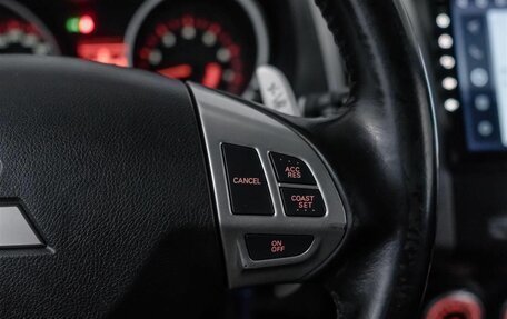 Mitsubishi Outlander III рестайлинг 3, 2008 год, 916 000 рублей, 16 фотография