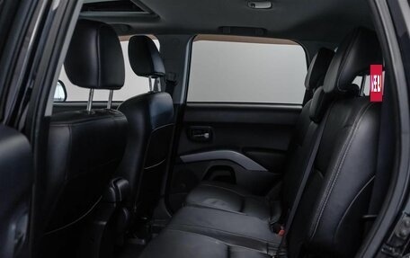 Mitsubishi Outlander III рестайлинг 3, 2008 год, 916 000 рублей, 12 фотография