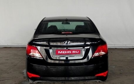 Hyundai Solaris II рестайлинг, 2015 год, 950 000 рублей, 6 фотография