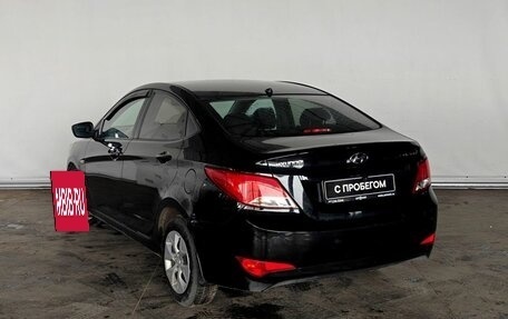 Hyundai Solaris II рестайлинг, 2015 год, 950 000 рублей, 5 фотография