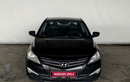 Hyundai Solaris II рестайлинг, 2015 год, 950 000 рублей, 2 фотография