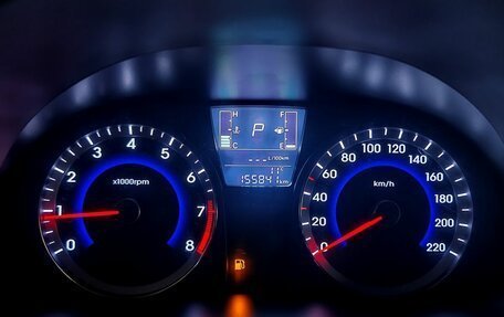 Hyundai Solaris II рестайлинг, 2015 год, 950 000 рублей, 16 фотография