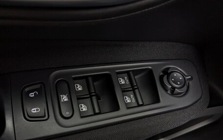 Jeep Renegade I рестайлинг, 2018 год, 1 650 000 рублей, 27 фотография