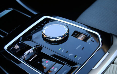 BMW 7 серия, 2022 год, 14 999 000 рублей, 16 фотография