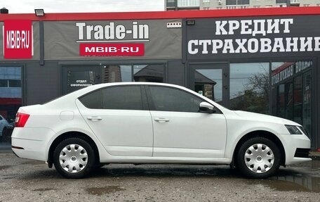 Skoda Octavia, 2018 год, 1 090 000 рублей, 13 фотография