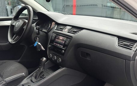 Skoda Octavia, 2018 год, 1 090 000 рублей, 25 фотография