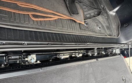 Toyota Land Cruiser 200, 2019 год, 7 599 999 рублей, 15 фотография