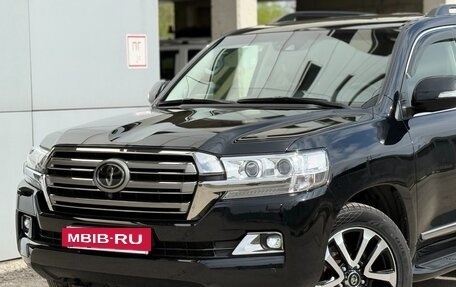 Toyota Land Cruiser 200, 2019 год, 7 599 999 рублей, 6 фотография