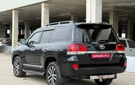 Toyota Land Cruiser 200, 2019 год, 7 599 999 рублей, 20 фотография