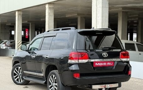 Toyota Land Cruiser 200, 2019 год, 7 599 999 рублей, 4 фотография