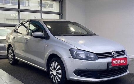 Volkswagen Polo VI (EU Market), 2013 год, 649 000 рублей, 3 фотография