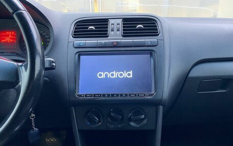 Volkswagen Polo VI (EU Market), 2013 год, 649 000 рублей, 18 фотография