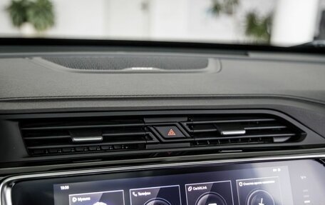 Geely Atlas, 2023 год, 1 989 000 рублей, 17 фотография