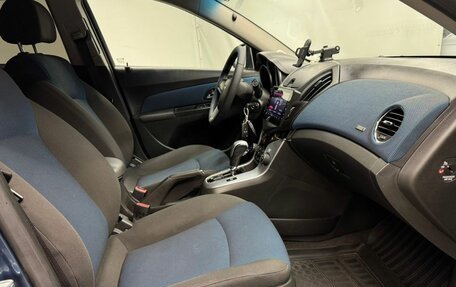 Chevrolet Cruze II, 2012 год, 950 000 рублей, 4 фотография