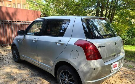 Suzuki Swift III, 2005 год, 270 000 рублей, 4 фотография