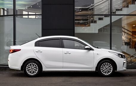 KIA Rio IV, 2018 год, 1 430 000 рублей, 9 фотография