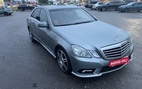 Mercedes-Benz E-Класс, 2010 год, 1 250 000 рублей, 3 фотография