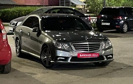 Mercedes-Benz E-Класс, 2010 год, 1 250 000 рублей, 7 фотография