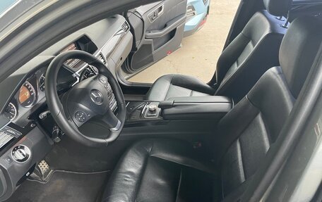 Mercedes-Benz E-Класс, 2010 год, 1 250 000 рублей, 11 фотография