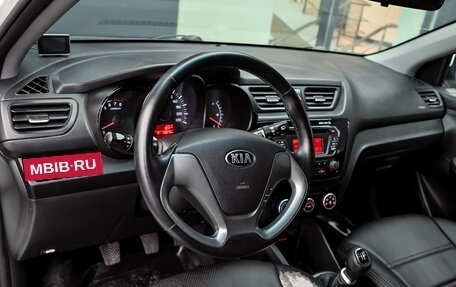 KIA Rio III рестайлинг, 2015 год, 900 000 рублей, 12 фотография