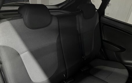 Hyundai Solaris II рестайлинг, 2013 год, 975 000 рублей, 13 фотография