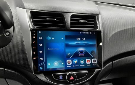 Hyundai Solaris II рестайлинг, 2013 год, 975 000 рублей, 16 фотография