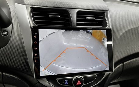 Hyundai Solaris II рестайлинг, 2013 год, 975 000 рублей, 17 фотография