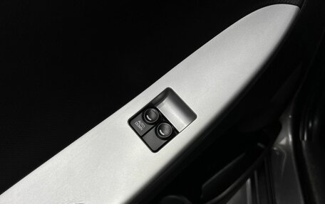 Hyundai Solaris II рестайлинг, 2013 год, 975 000 рублей, 19 фотография