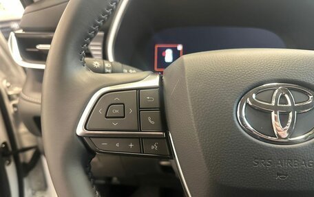 Toyota Highlander, 2025 год, 6 450 000 рублей, 9 фотография