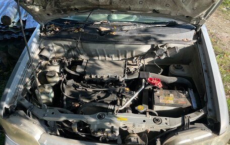 Nissan Cube II, 2001 год, 99 000 рублей, 3 фотография