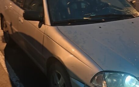 Toyota Avensis III рестайлинг, 2002 год, 380 000 рублей, 5 фотография