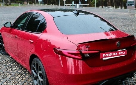 Alfa Romeo Giulia II, 2020 год, 2 900 000 рублей, 26 фотография