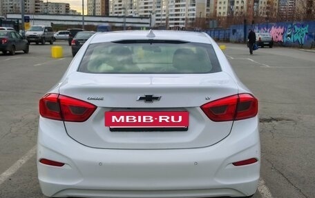Chevrolet Cruze II, 2018 год, 1 500 000 рублей, 3 фотография