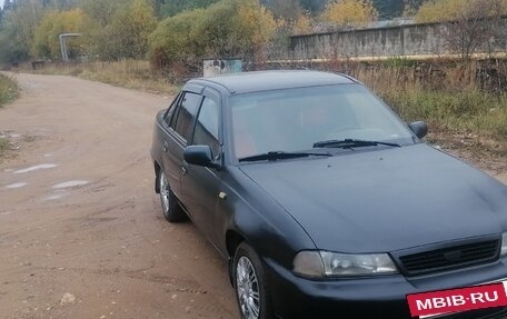 Daewoo Nexia I рестайлинг, 2004 год, 111 000 рублей, 4 фотография