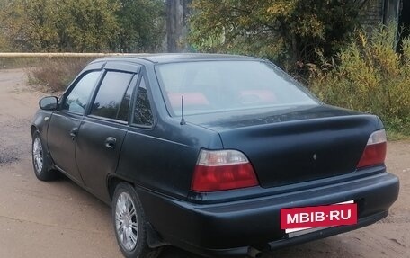 Daewoo Nexia I рестайлинг, 2004 год, 111 000 рублей, 2 фотография