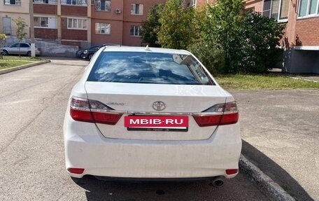 Toyota Camry, 2017 год, 1 320 000 рублей, 2 фотография