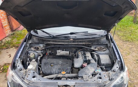 Mitsubishi Outlander III рестайлинг 3, 2008 год, 800 000 рублей, 7 фотография