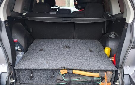 Mitsubishi Outlander III рестайлинг 3, 2008 год, 800 000 рублей, 9 фотография