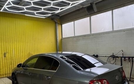 Volkswagen Passat B6, 2007 год, 570 000 рублей, 2 фотография