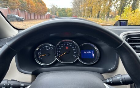 Renault Logan II, 2018 год, 1 040 000 рублей, 14 фотография