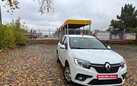 Renault Logan II, 2018 год, 1 040 000 рублей, 7 фотография