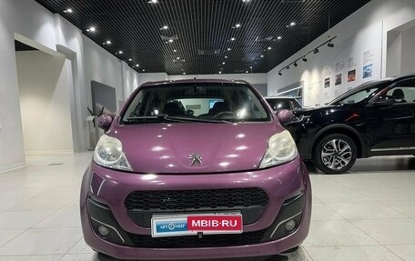 Peugeot 107 I рестайлинг, 2012 год, 520 000 рублей, 2 фотография