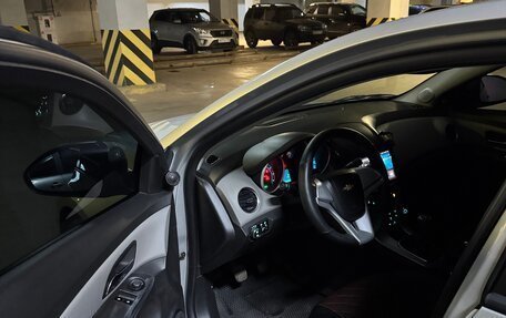 Chevrolet Cruze II, 2013 год, 850 000 рублей, 10 фотография